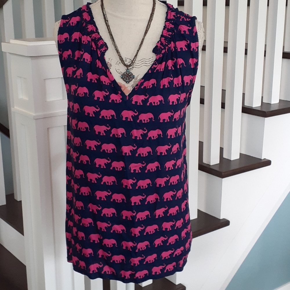 + Pink elephant sleeveless high low Escapada top